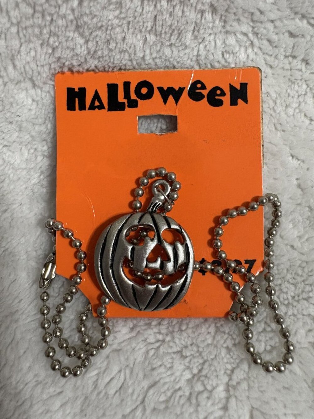 Vintage Early 2000s Halloween Jack-O-Lantern Pumpkin Pendant Necklace Y2K